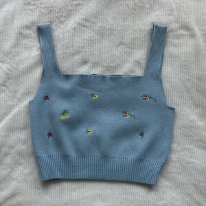 ROMWE Light Blue Embroidered Floral Knit Crop Top